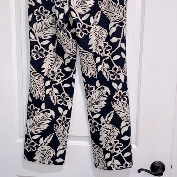 Talbots floral embossed pants size 6 - Picture 5 of 12